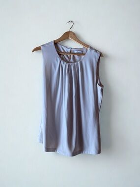 Sleeveless Pleated White Top - Casual Women’s Tank